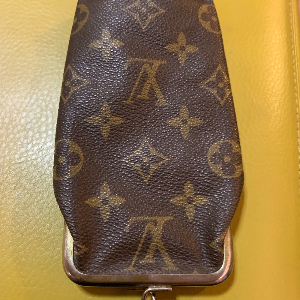 Louis Vuitton Eyeglass holder
